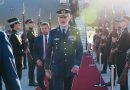 El Rey, recibido por el presidente de Letonia junto a la primera ministra y dos ministros en el inicio de su visita
