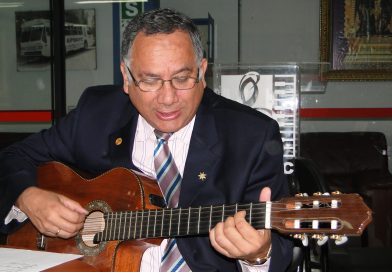 ¿Quién es Armando Massé Fernández? El secretario general de APDAYC y su defensa de los compositores